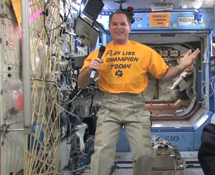 Astronaut Backs Notre Dame in BCS Championship